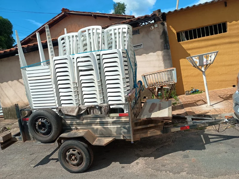 Mesa E Cadeiras - Servir