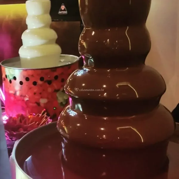 Cascata De Chocolate