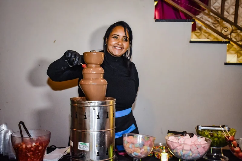 Cascata De Chocolate