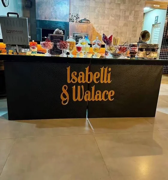 Cascata De Chocolate