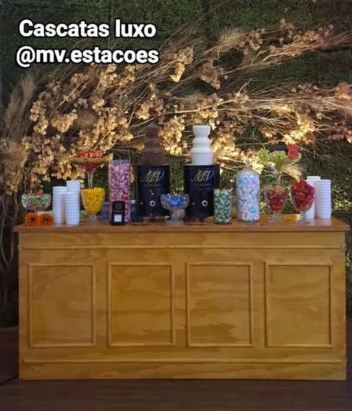 Cascata De Chocolate